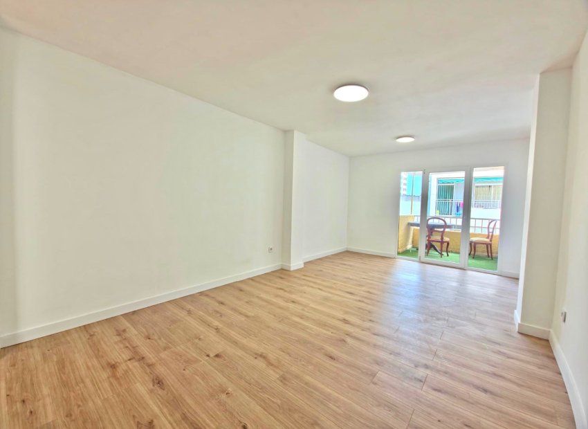 Reventa - Apartments - Flats - Torrevieia - Playa Los Naufragos