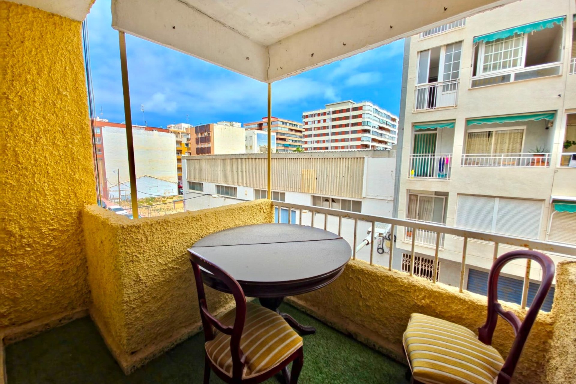 Reventa - Apartments - Flats - Torrevieia - Playa Los Naufragos