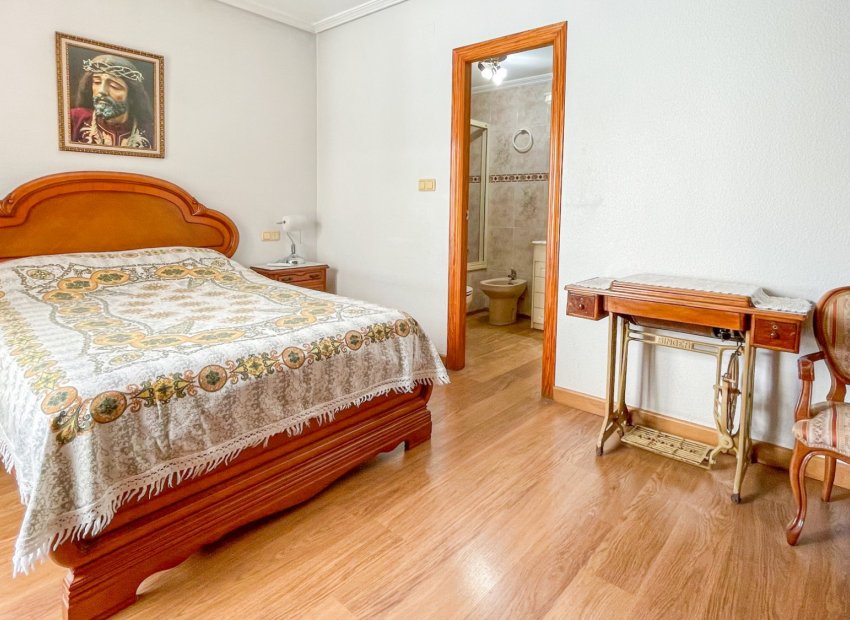 Reventa - Apartments - Flats - Torrevieia - Playa Los Naufragos