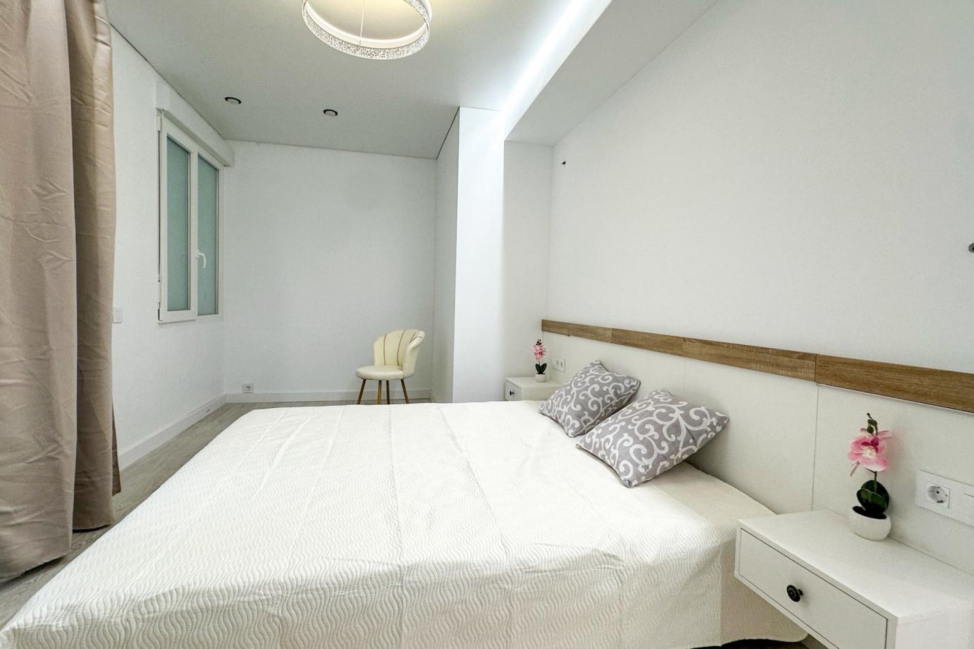 Reventa - Apartments - Flats - Torrevieia - Playa Los Naufragos