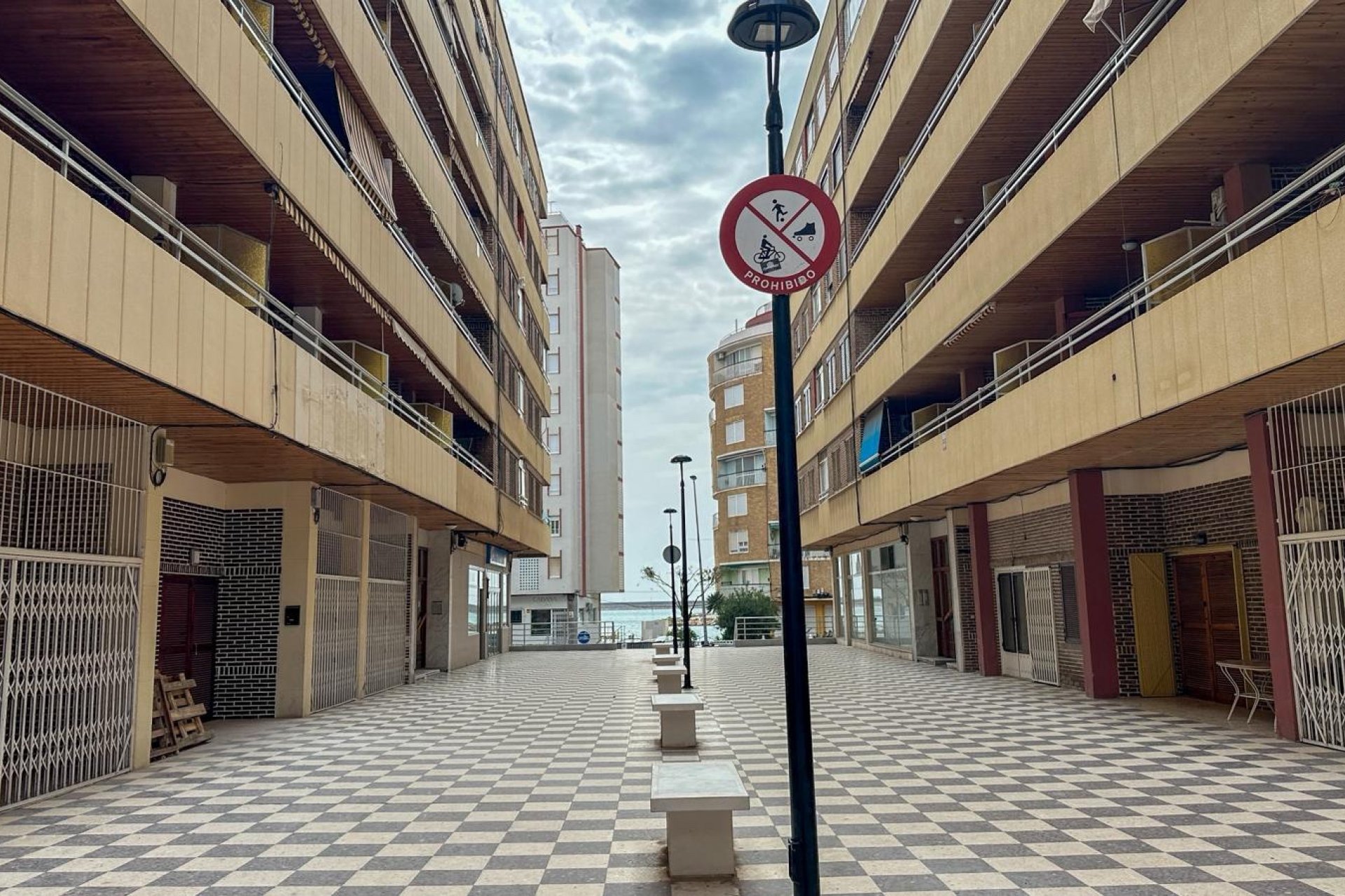 Reventa - Apartments - Flats - Torrevieia - Playa Los Naufragos