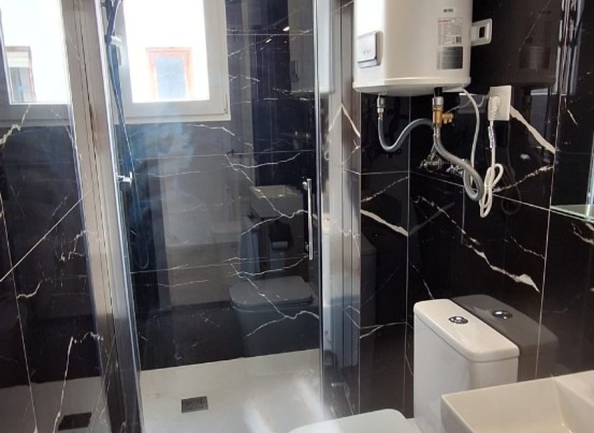 Reventa - Apartments - Flats - Torrevieia - Playa Los Naufragos