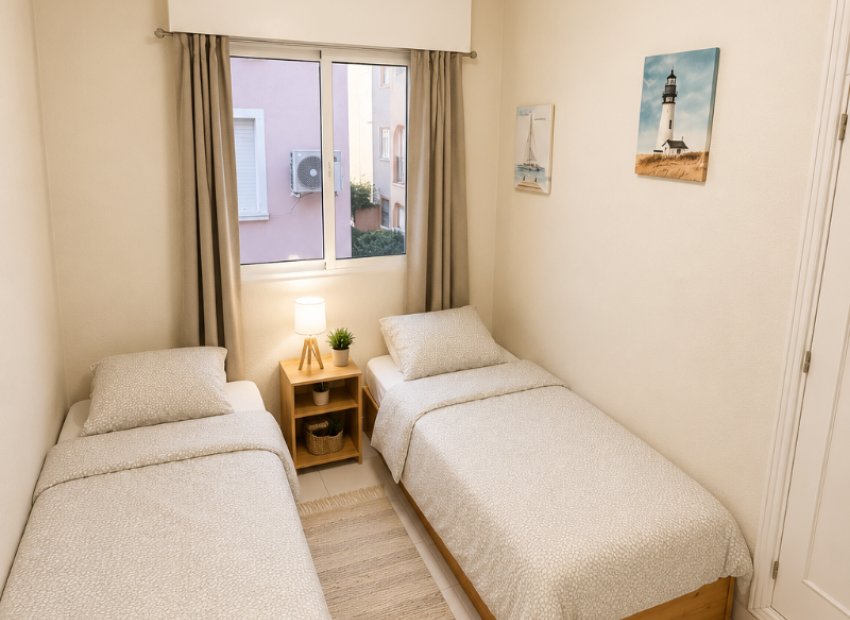 Reventa - Apartments - Flats - Torrevieia - Playa Los Naufragos