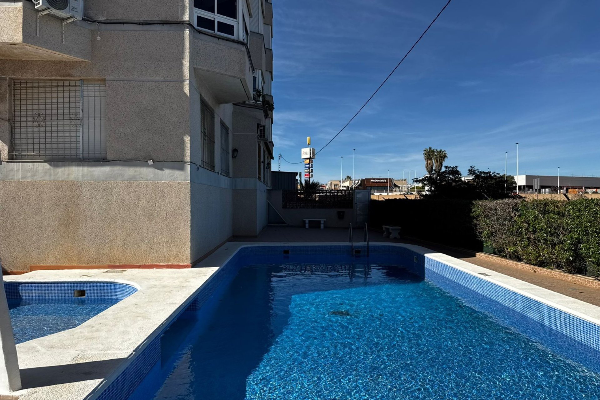 Reventa - Apartments - Flats - Torrevieia - Punta Prima