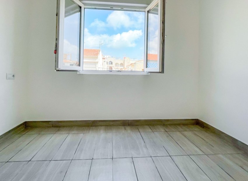 Reventa - Apartments - Flats - Torrevieia - Torrevieja
