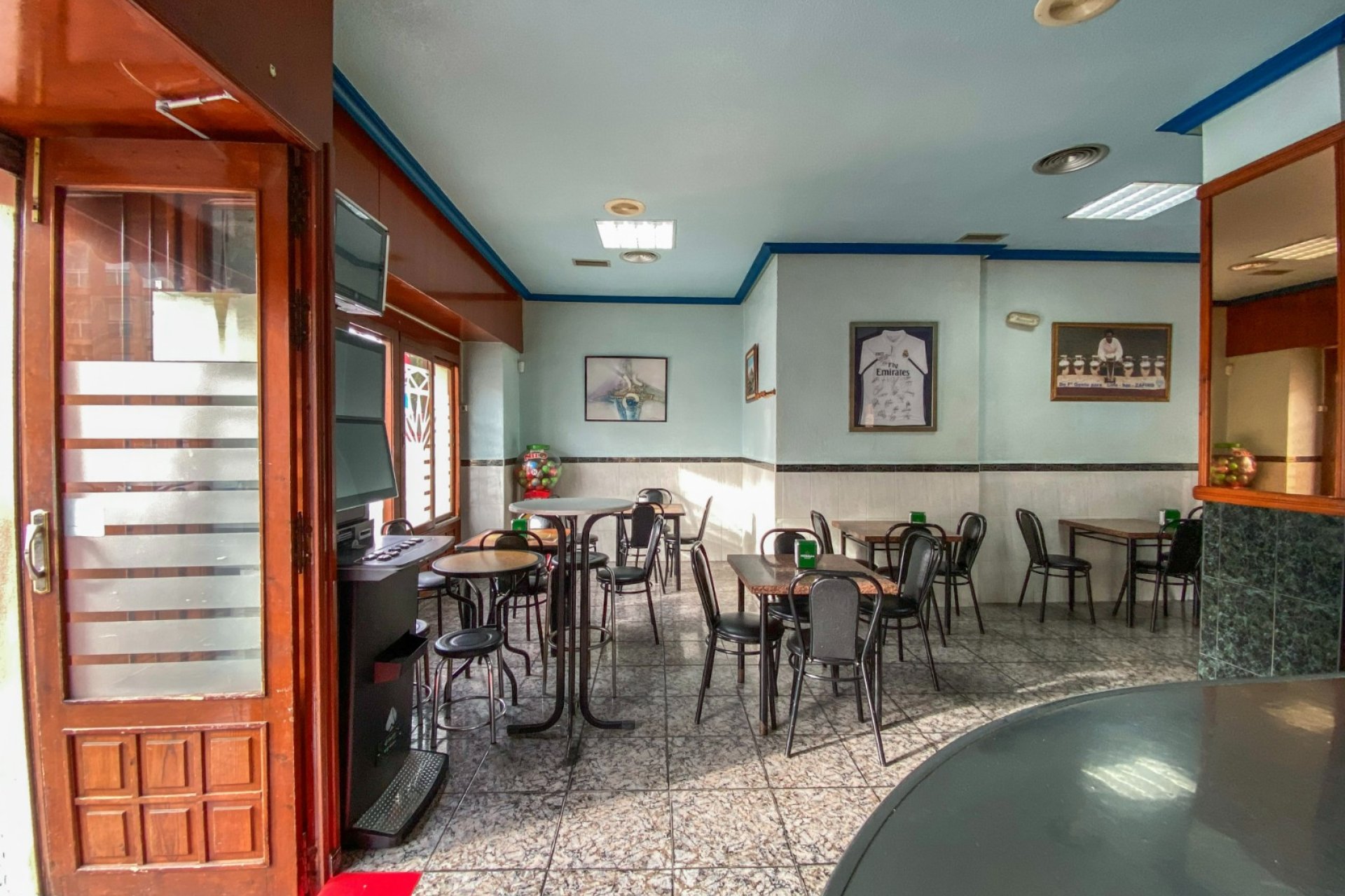 Reventa - Comercial - Águilas - Center