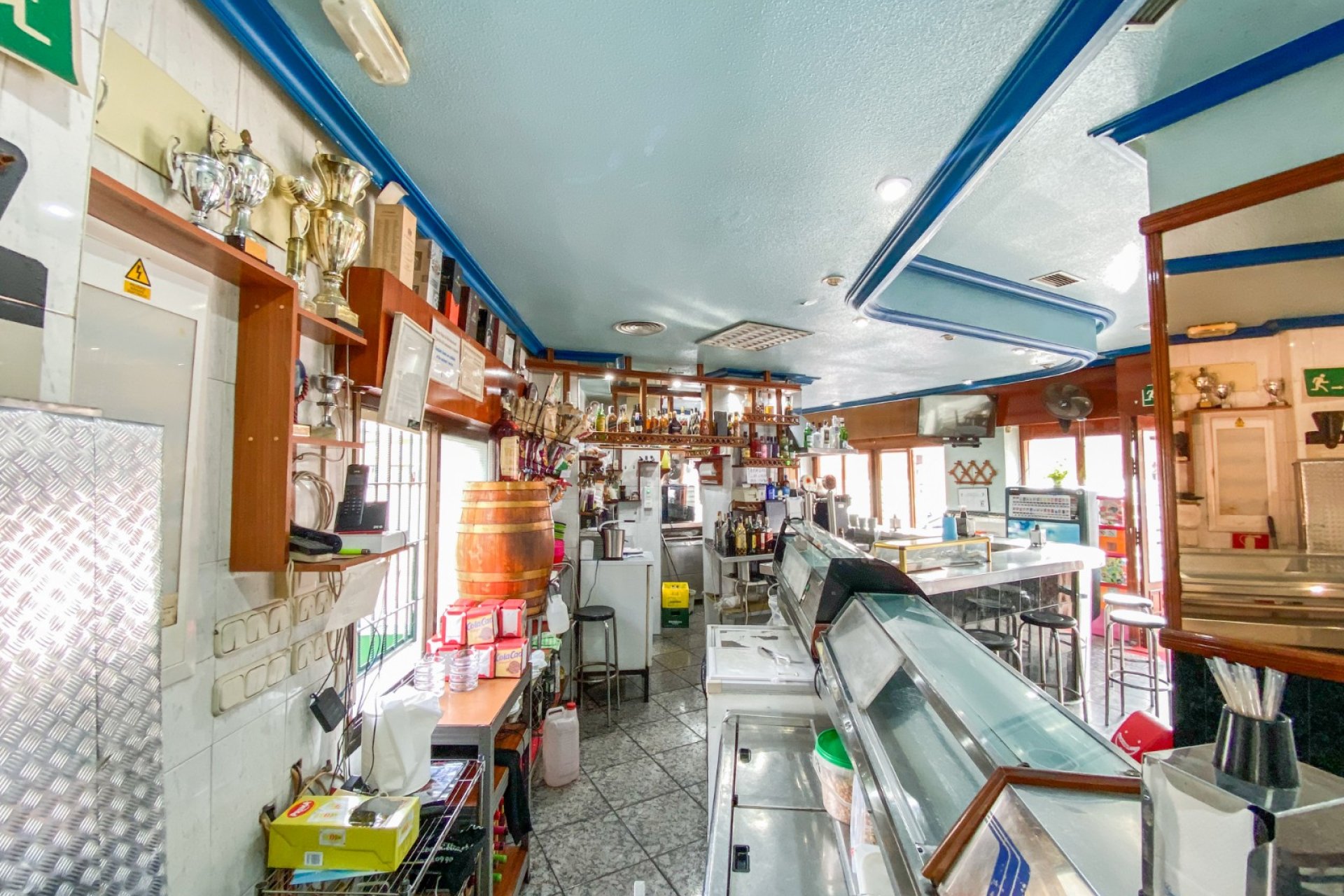 Reventa - Comercial - Águilas - Center