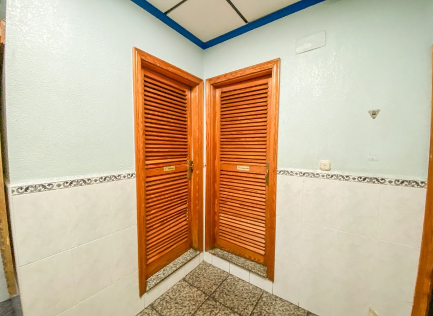 Reventa - Comercial - Águilas - Center