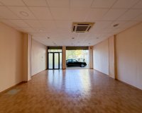 Reventa - Comercial - Águilas - Paseo Parra