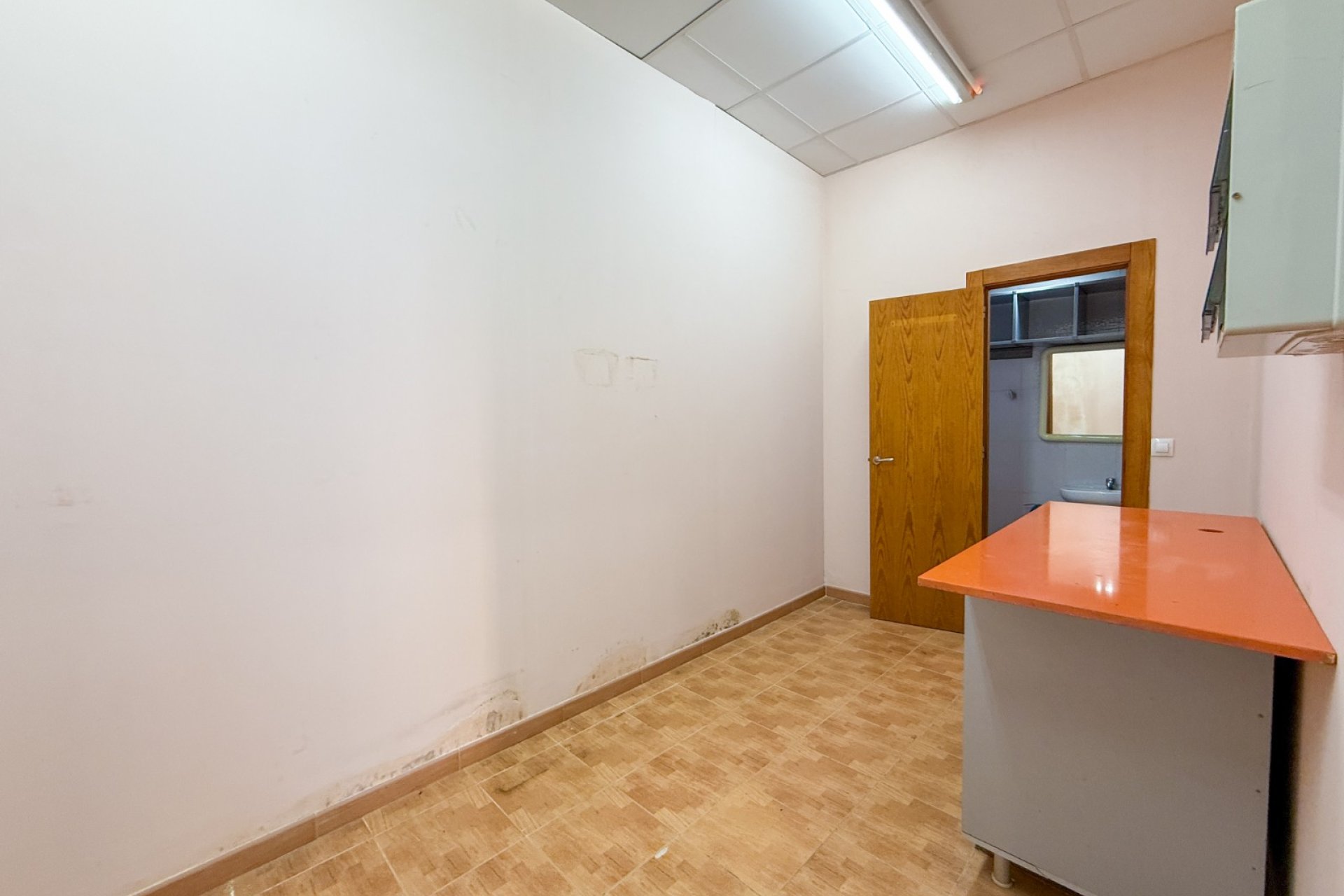 Reventa - Comercial - Águilas - Paseo Parra