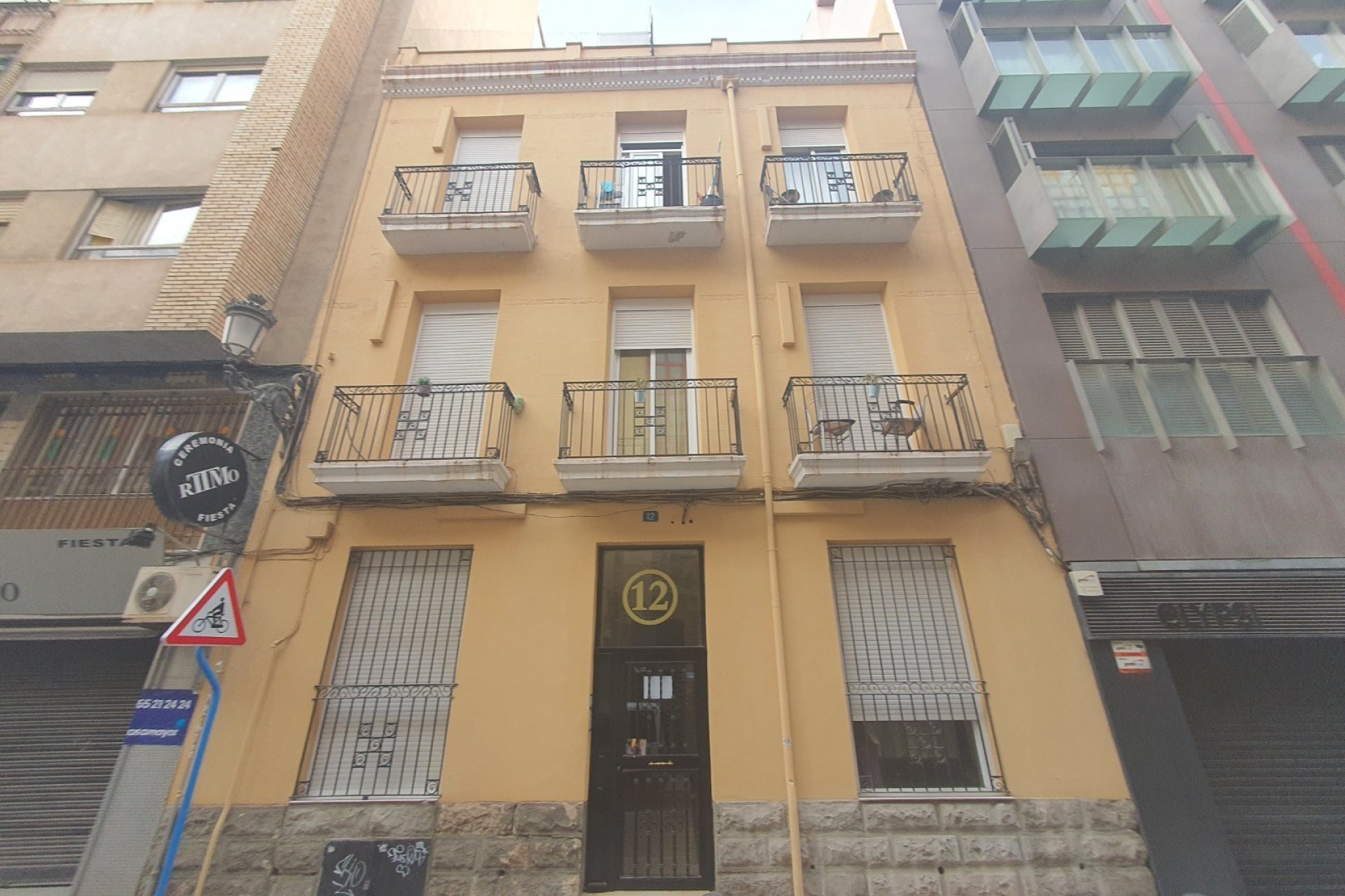 Reventa - Comercial - Alicante - Casco antiguo