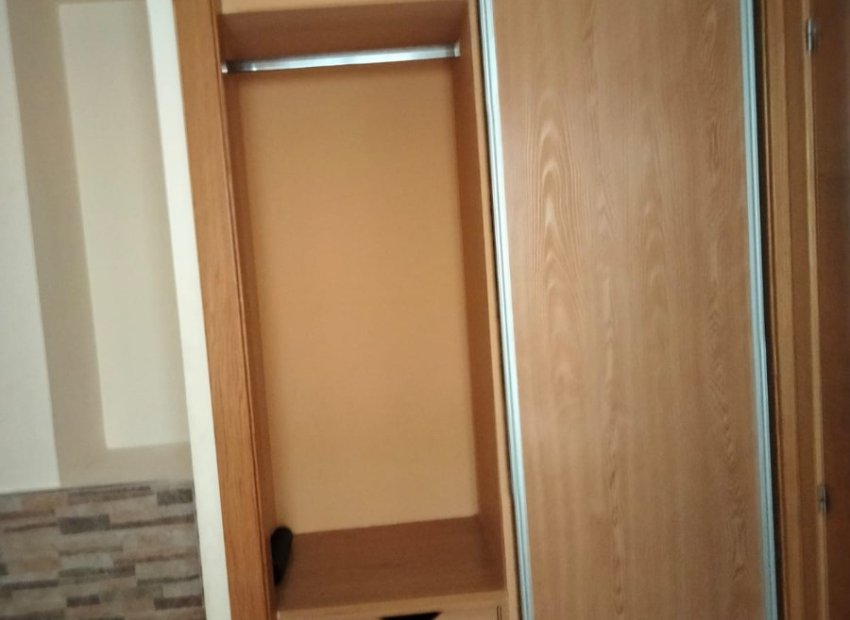 Reventa - Comercial - Alicante - Casco antiguo