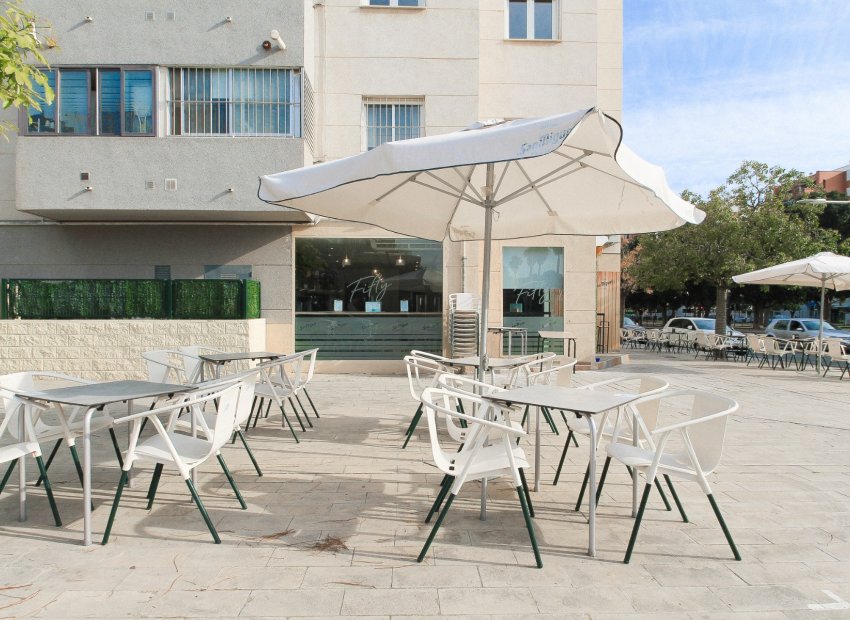 Reventa - Comercial - Alicante - Playa San Juan