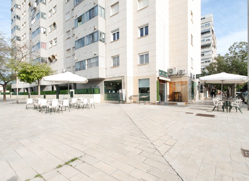 Reventa - Comercial - Alicante - Playa San Juan