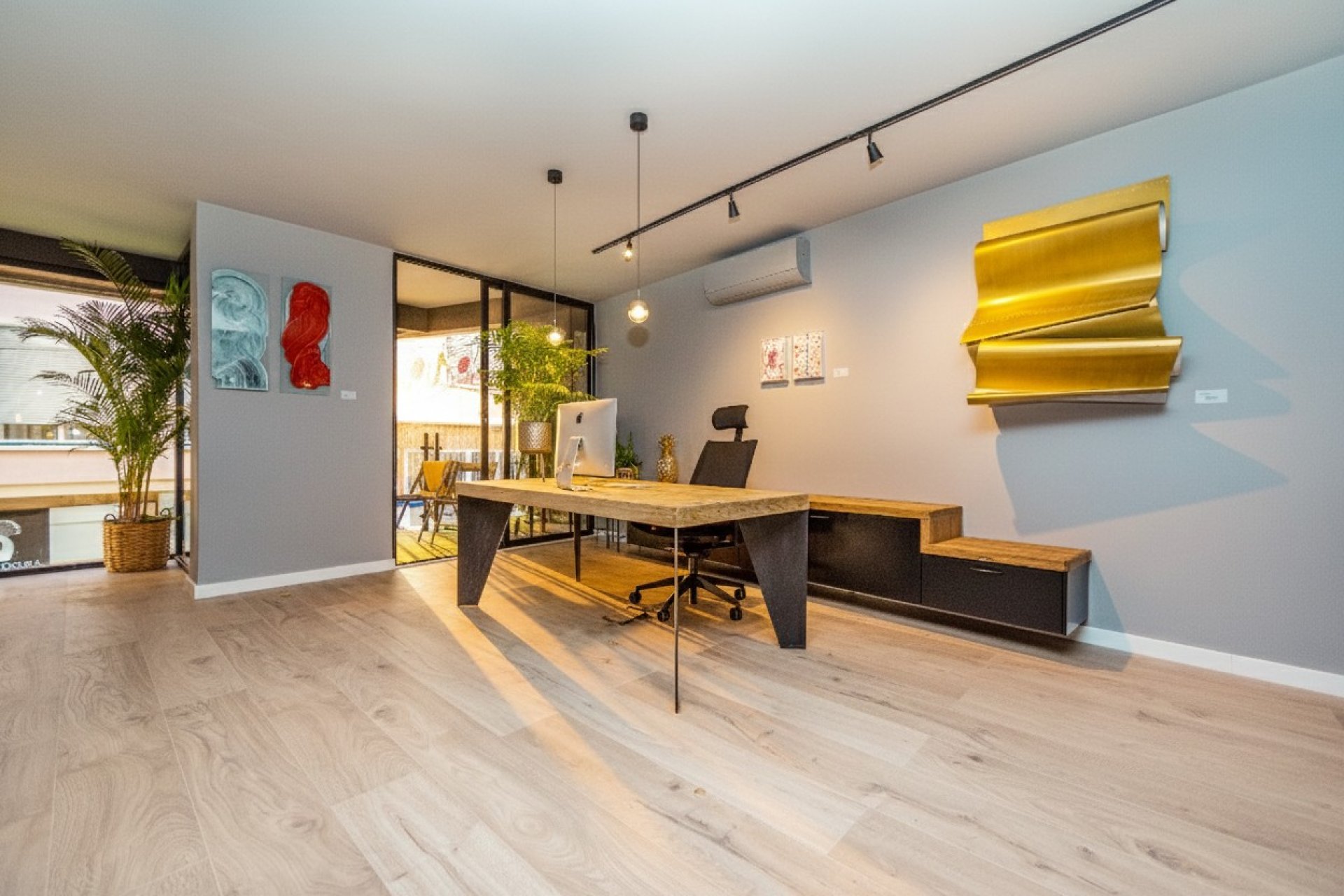 Reventa - Comercial - Alicante