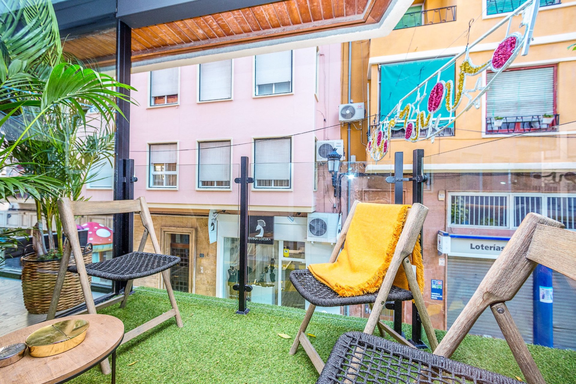 Reventa - Comercial - Alicante