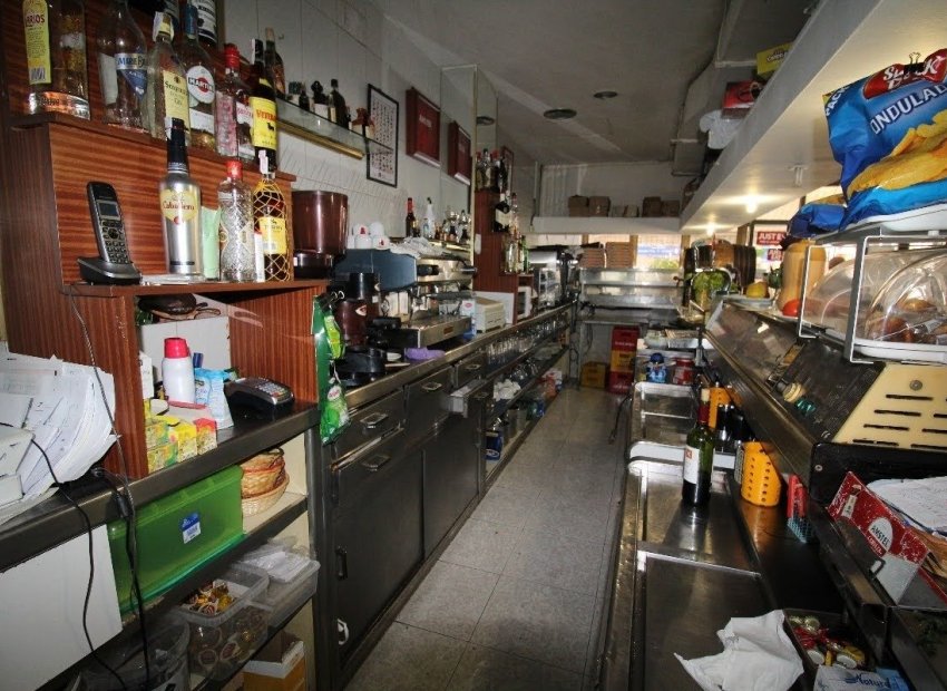 Reventa - Comercial - Benidorm - Colonia Madrid