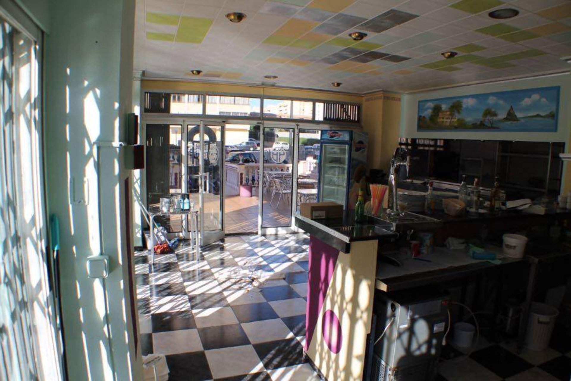 Reventa - Comercial - Benidorm - Juzgados