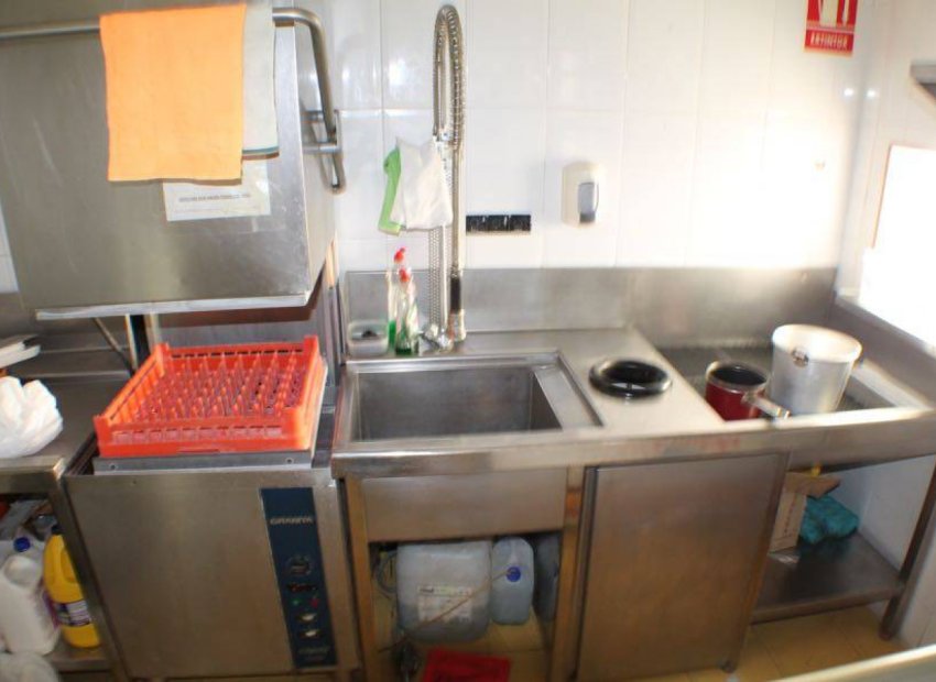 Reventa - Comercial - Benidorm - Juzgados