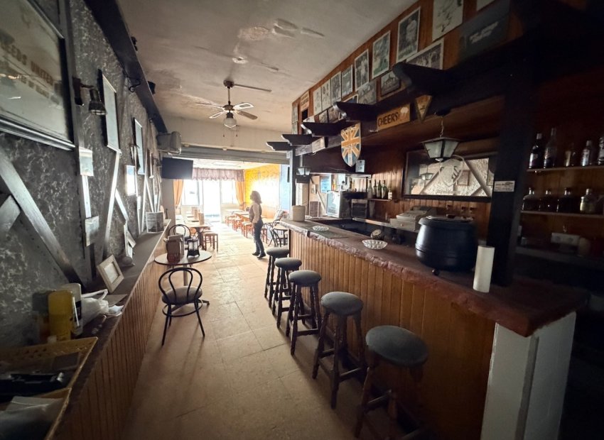 Reventa - Comercial - Benidorm - Levante