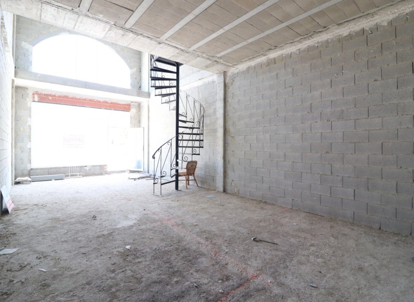 Reventa - Comercial - Benimar - Benimar II