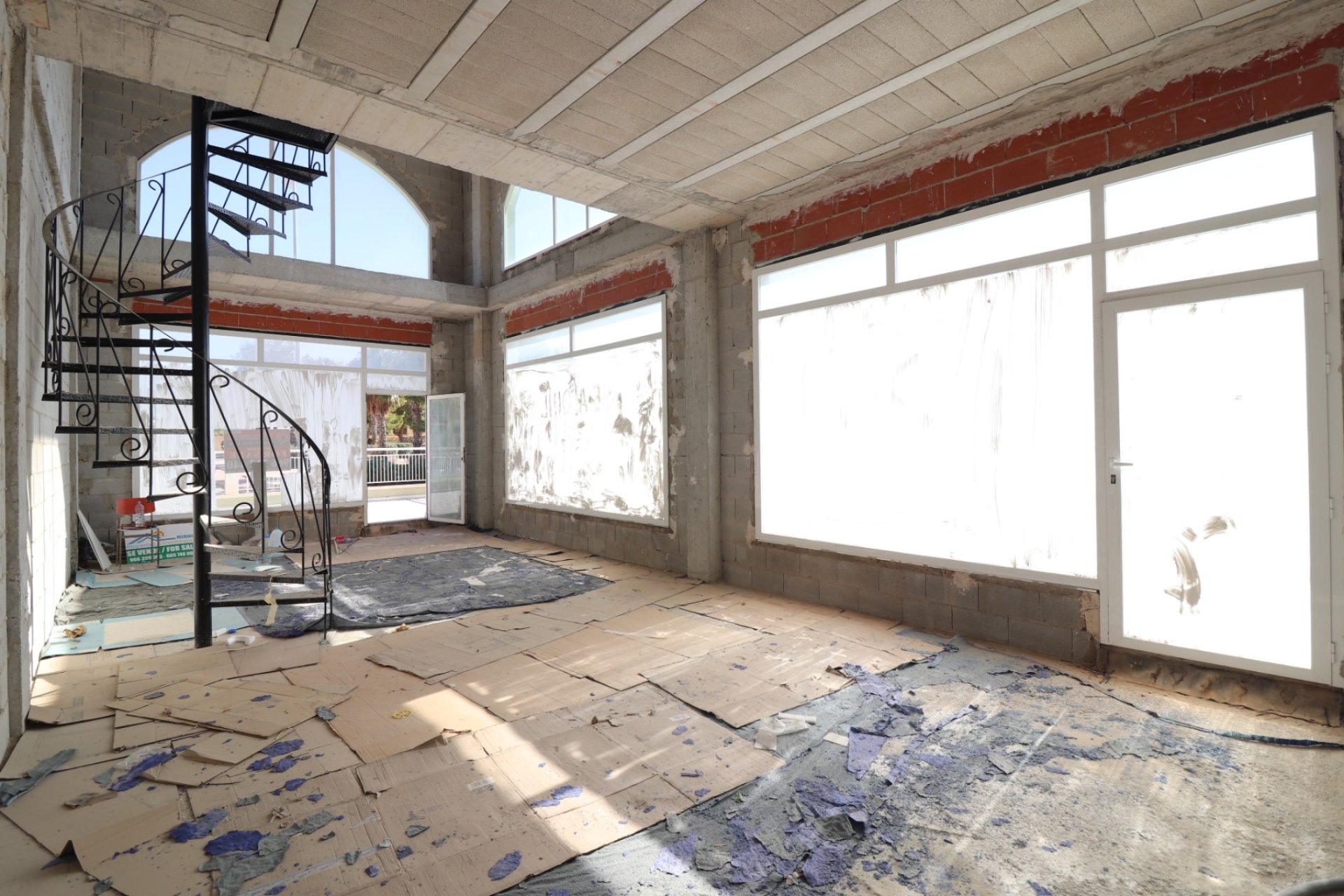 Reventa - Comercial - Benimar