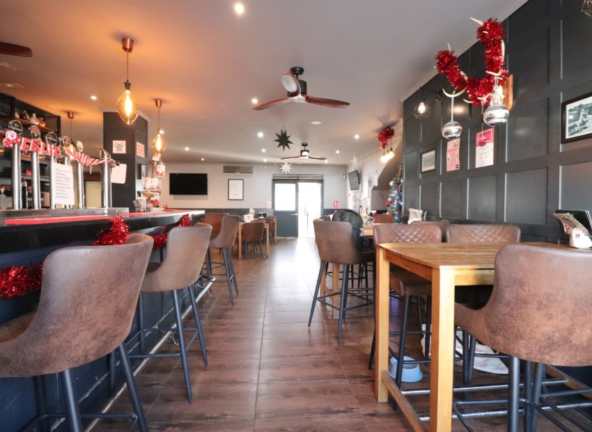 Reventa - Comercial - Ciudad Quesada - Doña Pepa