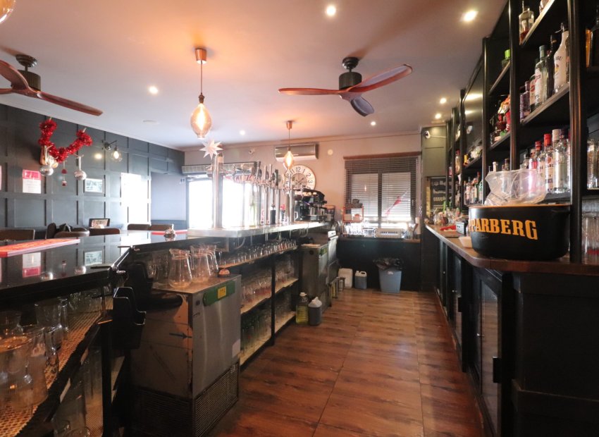 Reventa - Comercial - Ciudad Quesada - Doña Pepa