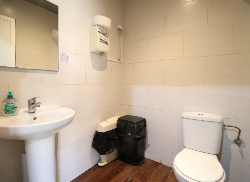 Reventa - Comercial - Ciudad Quesada - Doña Pepa