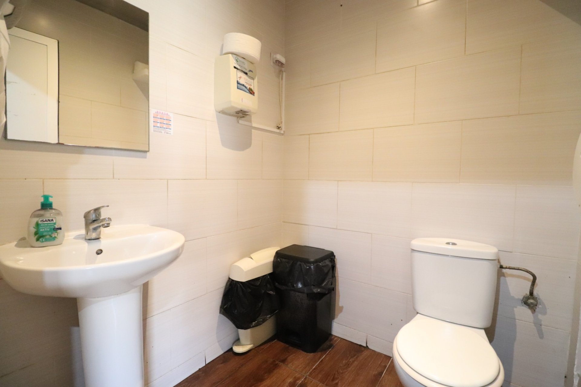 Reventa - Comercial - Ciudad Quesada - Doña Pepa