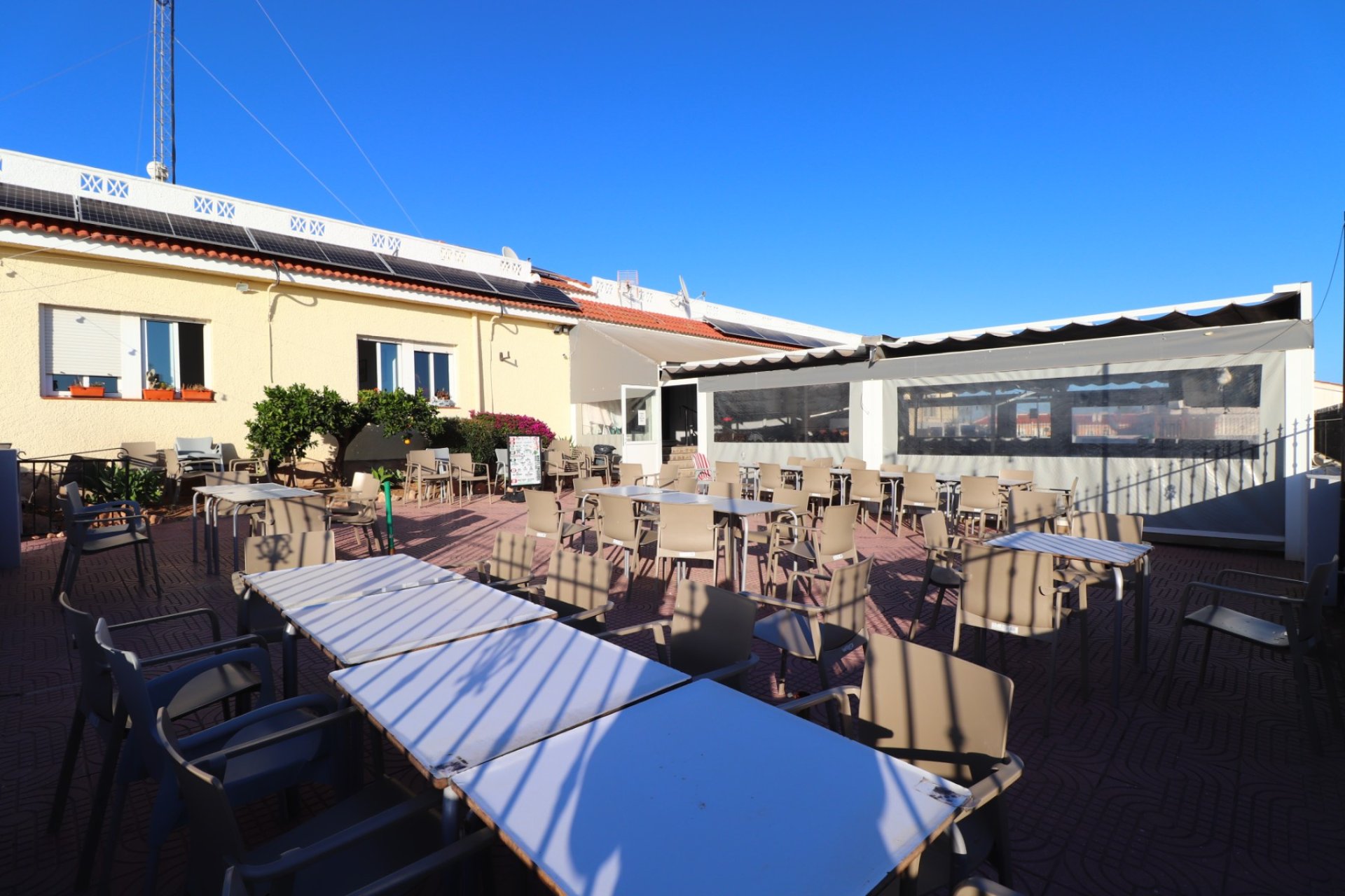 Reventa - Comercial - Ciudad Quesada - Doña Pepa