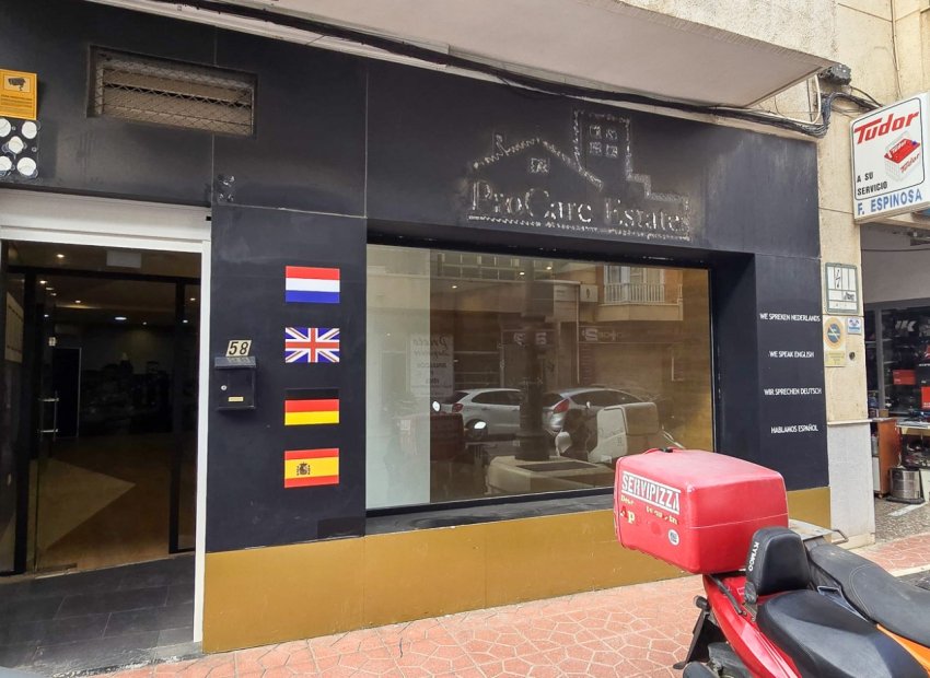 Reventa - Comercial - Guardamar del Segura - Center