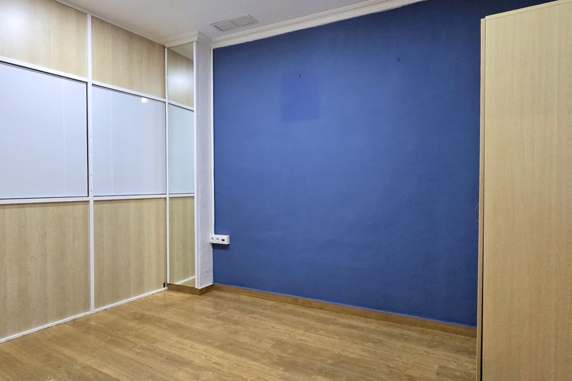 Reventa - Comercial - Guardamar del Segura - Center