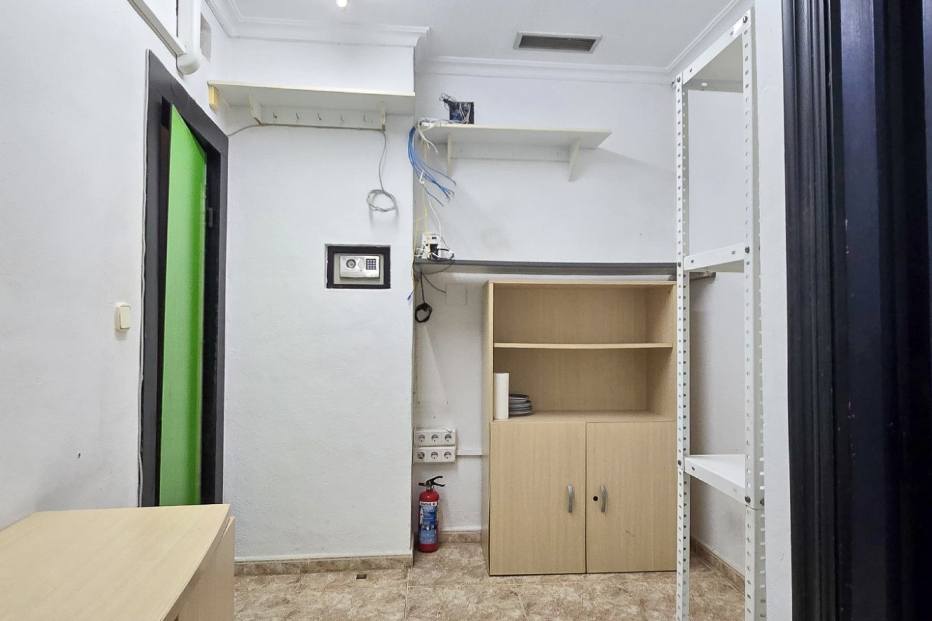 Reventa - Comercial - Guardamar del Segura - Center