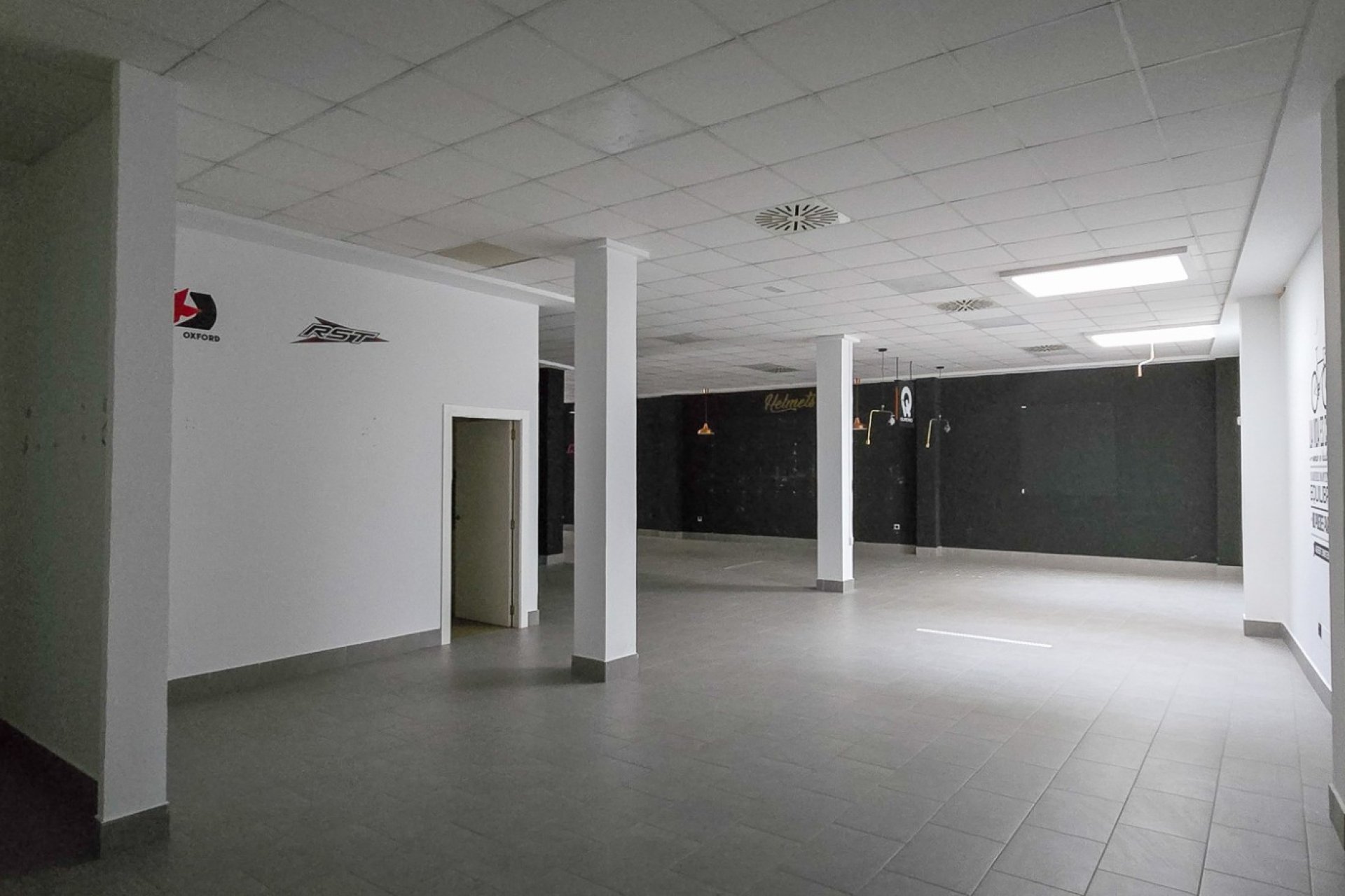 Reventa - Comercial - Guardamar del Segura - Center