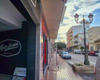 Reventa - Comercial - Guardamar del Segura - Center