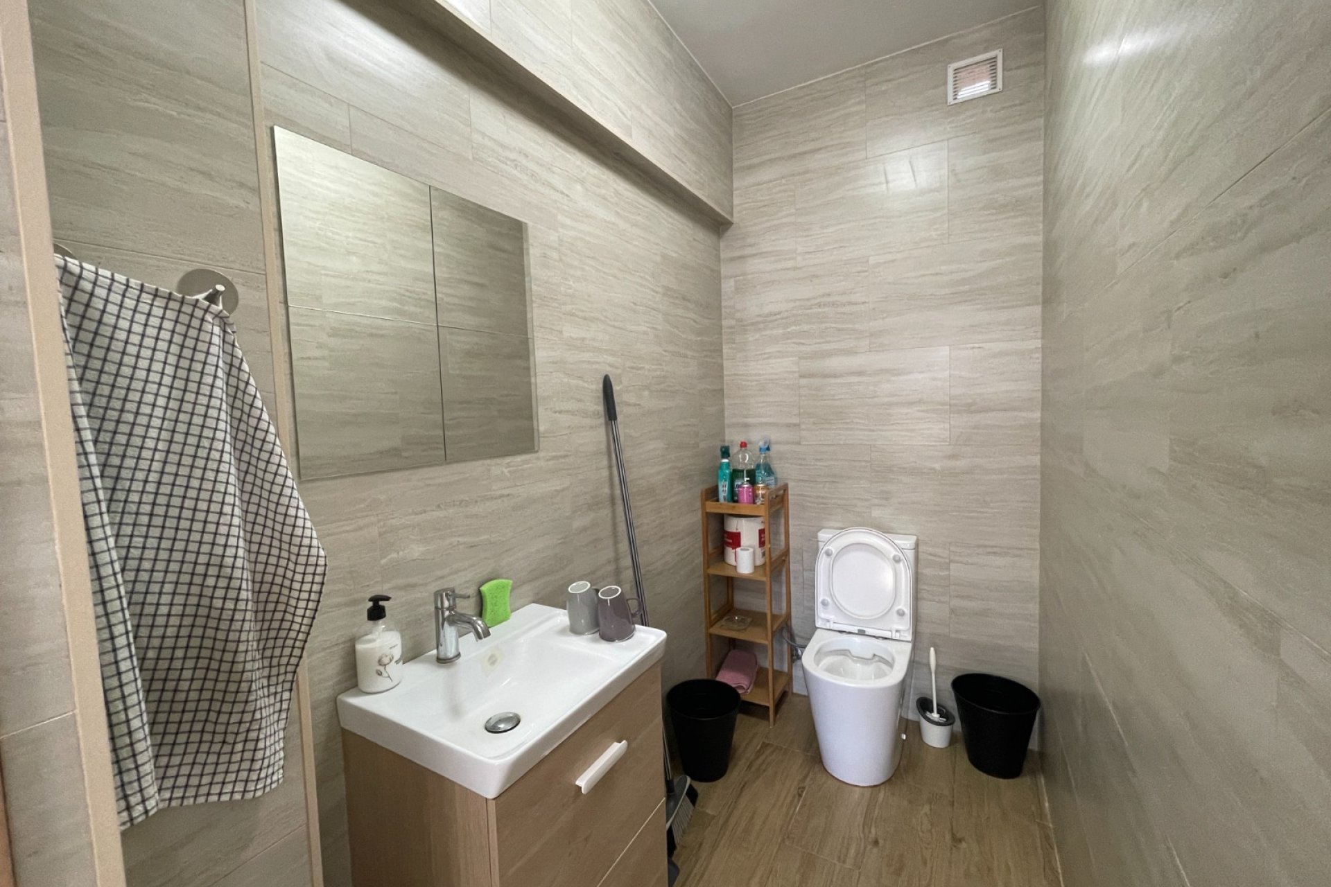 Reventa - Comercial - Guardamar del Segura - Comunidad Valenciana