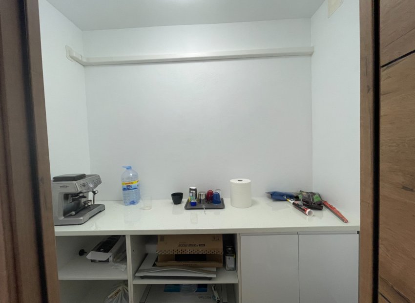 Reventa - Comercial - Guardamar del Segura - Comunidad Valenciana