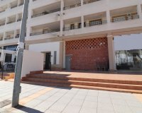 Reventa - Comercial - Los Montesinos - Laguna Green