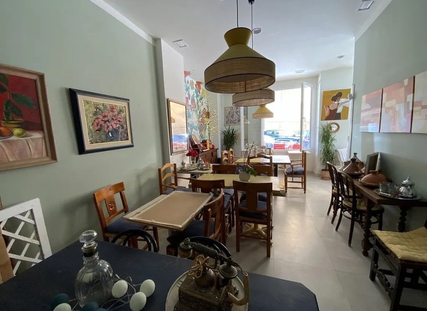 Reventa - Comercial - Marbella - Nueva Andalucía