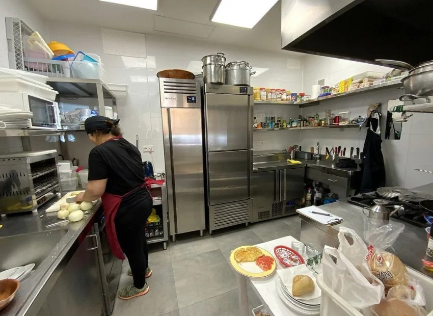 Reventa - Comercial - Marbella - Nueva Andalucía