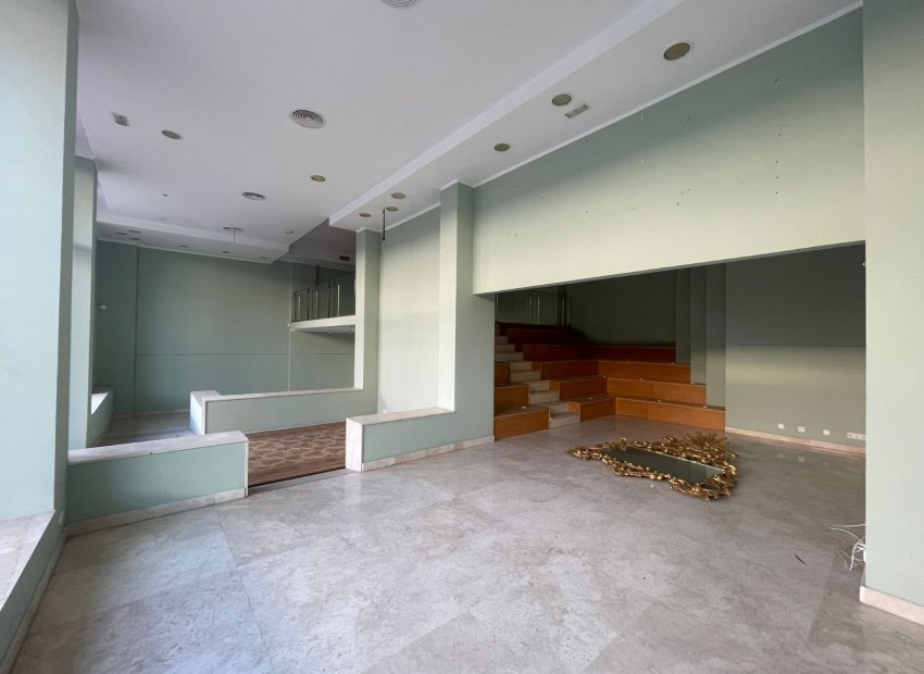 Reventa - Comercial - Marbella - Puerto Banús