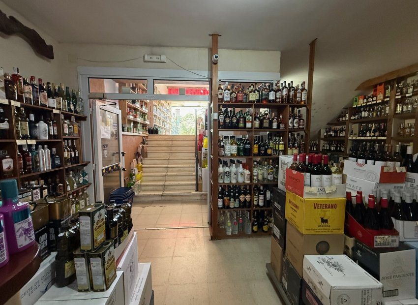 Reventa - Comercial - Moraira - Pueblo