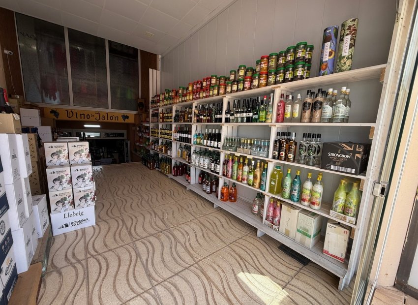 Reventa - Comercial - Moraira - Pueblo