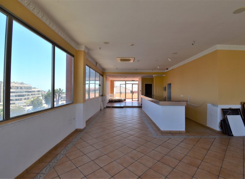 Reventa - Comercial - Orihuela Costa - Los Dolses