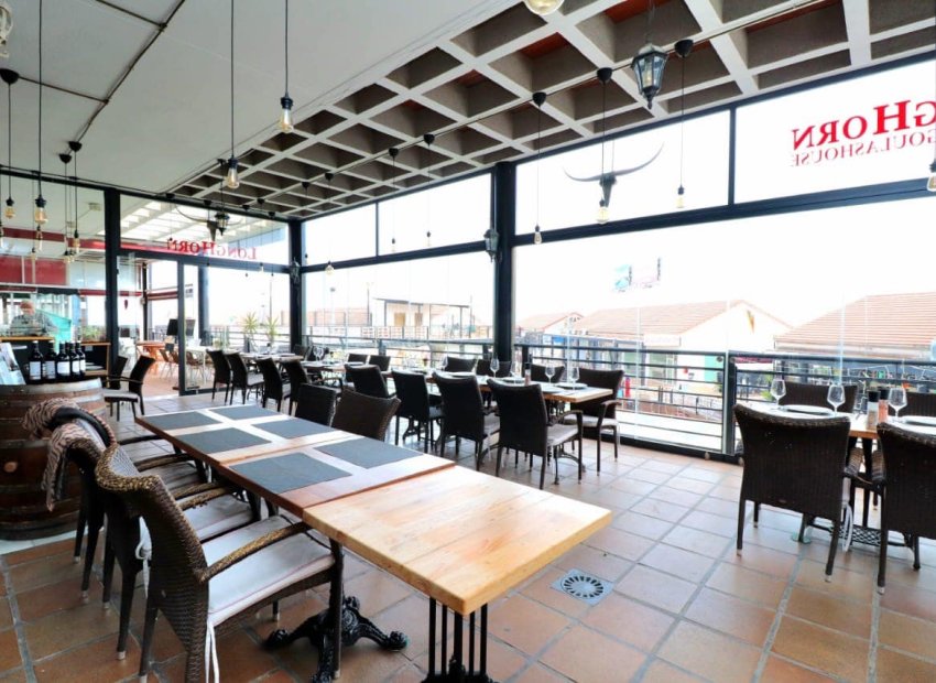 Reventa - Comercial - Orihuela Costa - Playa Flamenca