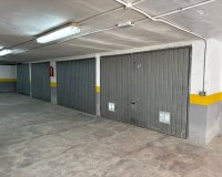 Reventa - Comercial - Punta Prima