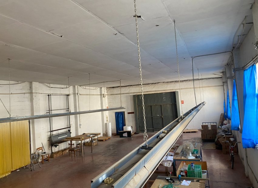 Reventa - Comercial - Sax