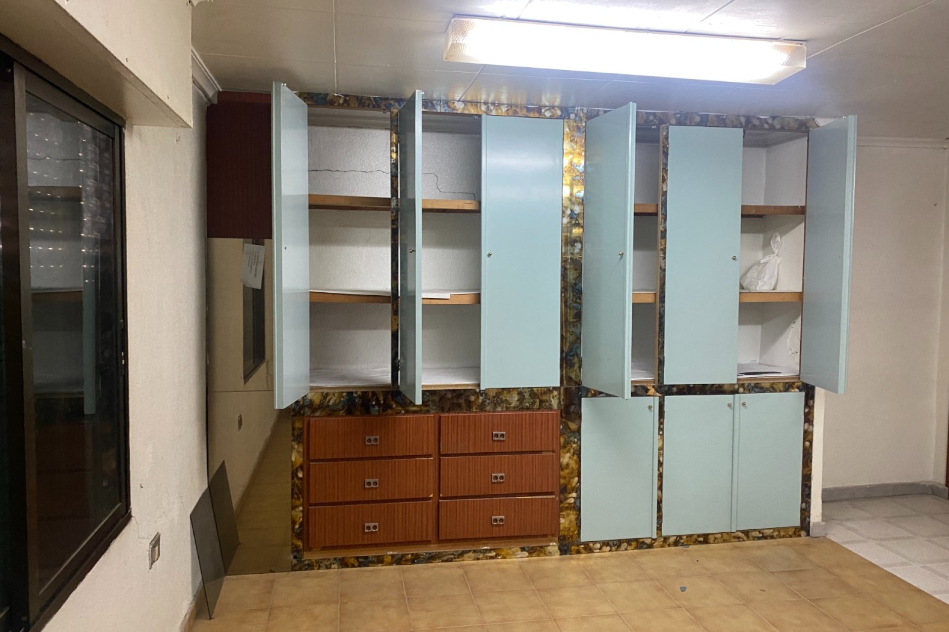 Reventa - Comercial - Sax