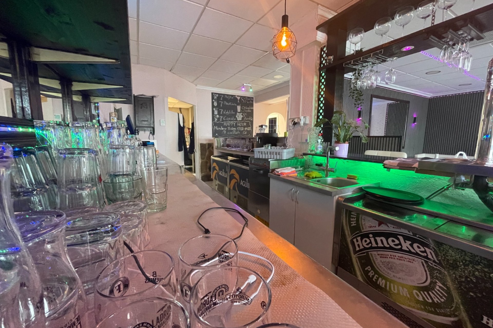 Reventa - Comercial - Torrevieia - Comunidad Valenciana